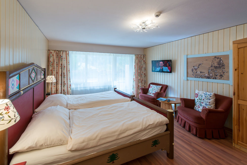 Badehotel Salina Maris - Wellness & Vintage Mörel Buitenkant foto